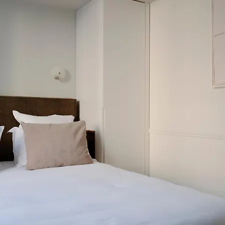 Aparthotel Maison Du Moulin 4*